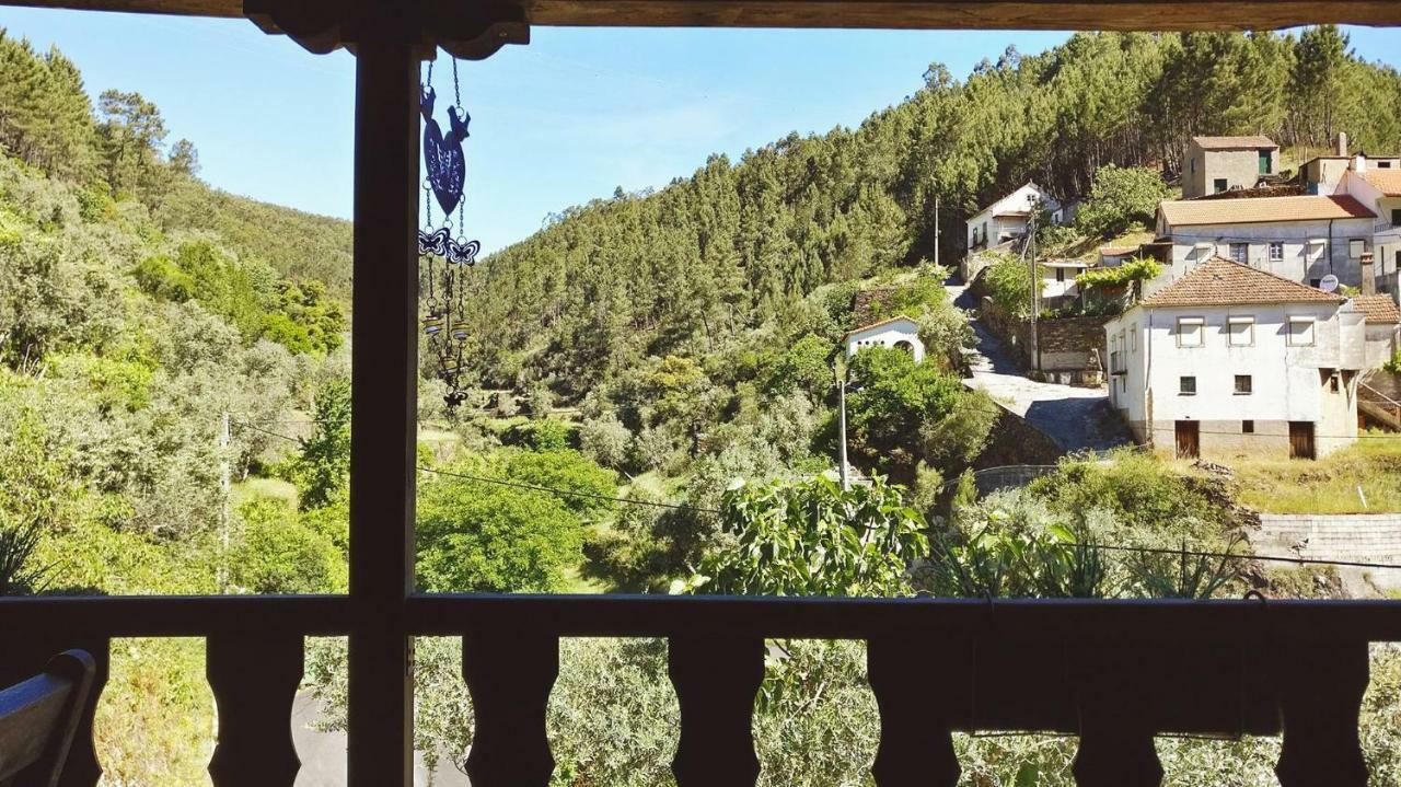 A Casa Da Natalia Pensionat Cha de Alvares Eksteriør billede